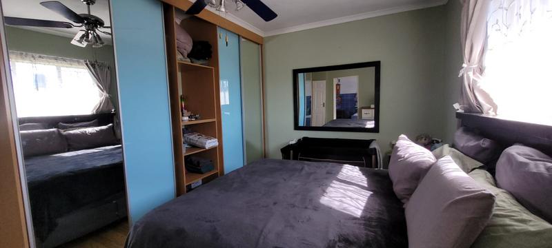 3 Bedroom Property for Sale in Brackendowns Gauteng
