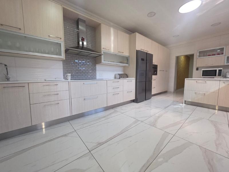 4 Bedroom Property for Sale in Brackenhurst Gauteng
