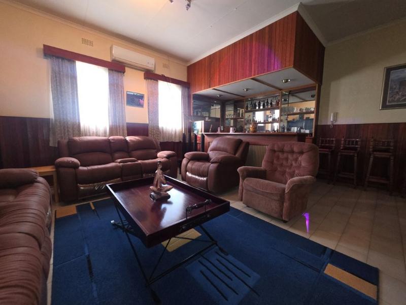 4 Bedroom Property for Sale in Brackenhurst Gauteng