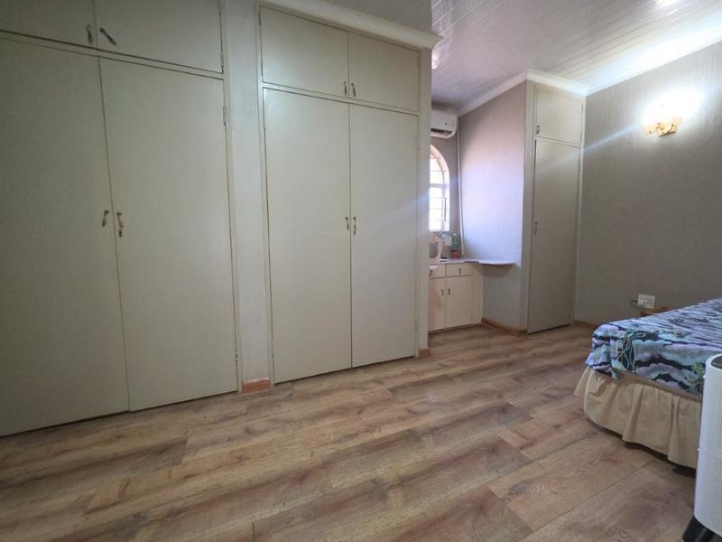 4 Bedroom Property for Sale in Brackenhurst Gauteng