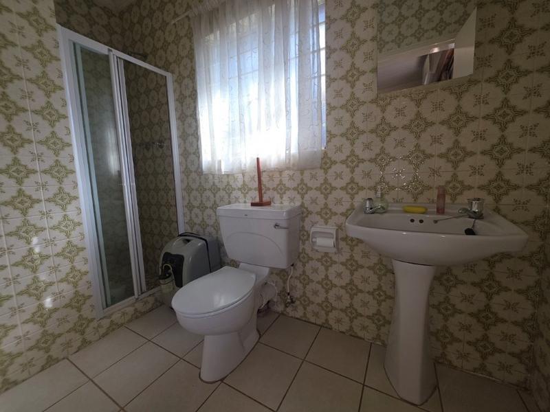 4 Bedroom Property for Sale in Brackenhurst Gauteng
