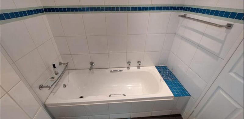 4 Bedroom Property for Sale in Bassonia Gauteng