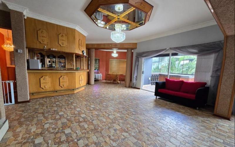 8 Bedroom Property for Sale in Bassonia Gauteng