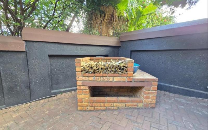 8 Bedroom Property for Sale in Bassonia Gauteng