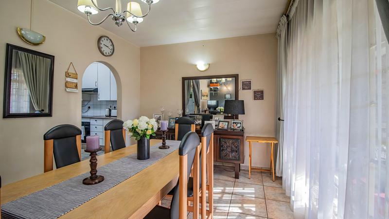 3 Bedroom Property for Sale in Edenvale Central Gauteng
