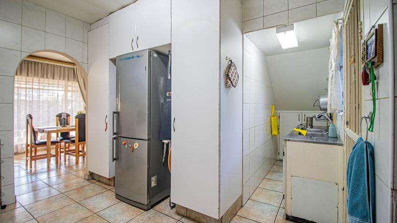 3 Bedroom Property for Sale in Edenvale Central Gauteng