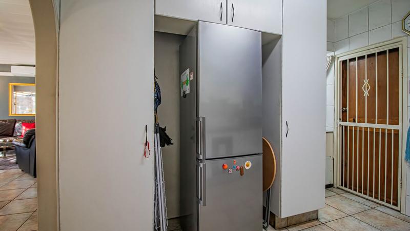 3 Bedroom Property for Sale in Edenvale Central Gauteng