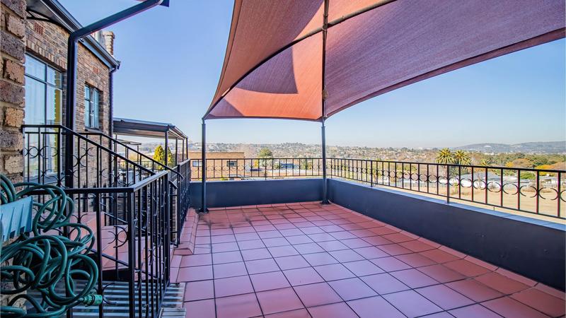 3 Bedroom Property for Sale in Edenvale Central Gauteng