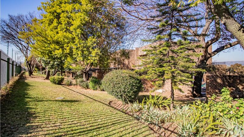 3 Bedroom Property for Sale in Edenvale Central Gauteng
