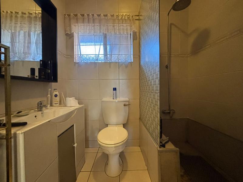 2 Bedroom Property for Sale in Greymont Gauteng