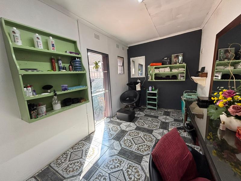 2 Bedroom Property for Sale in Greymont Gauteng