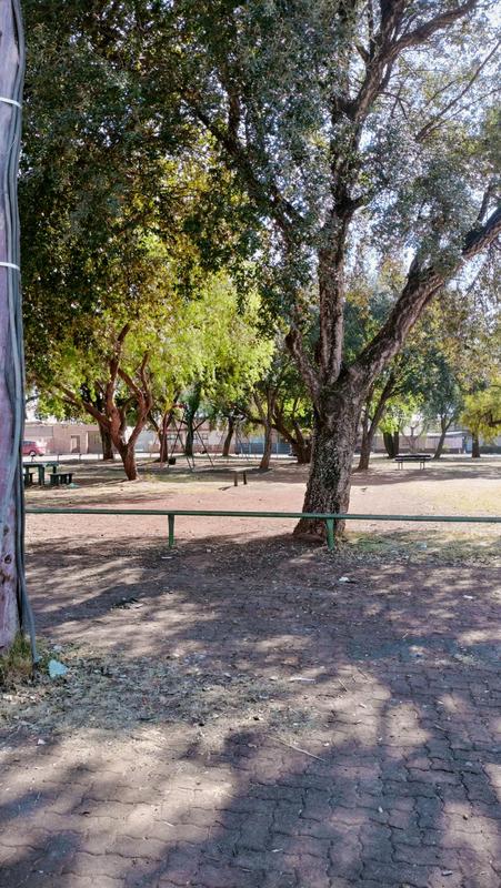 4 Bedroom Property for Sale in Lenasia Gauteng