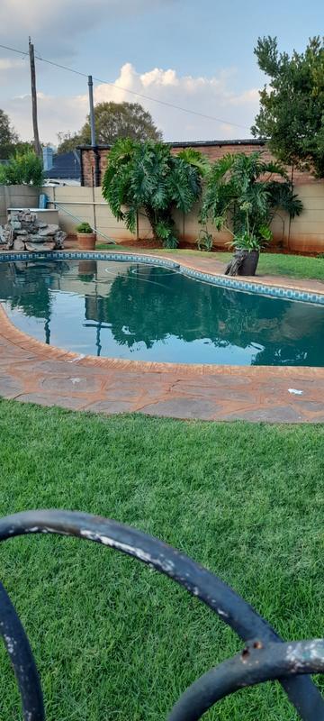 To Let 3 Bedroom Property for Rent in Dalview Gauteng