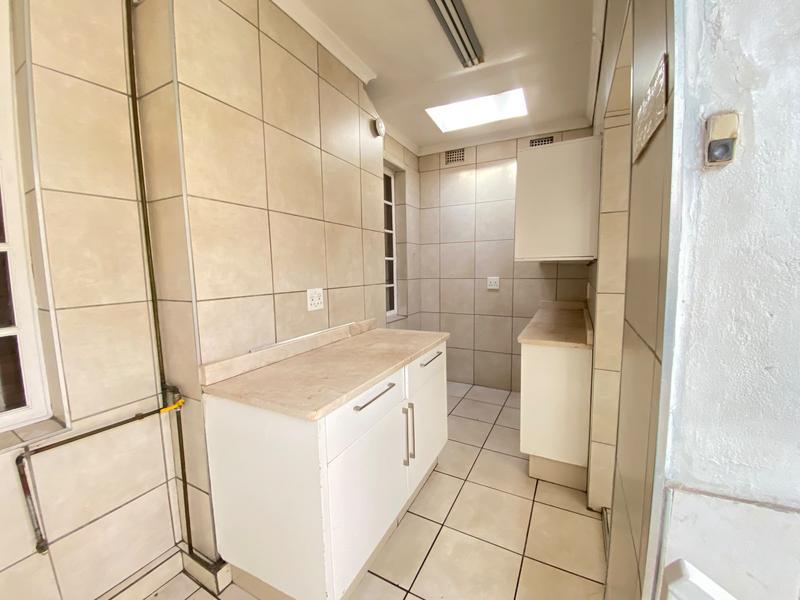 To Let 1 Bedroom Property for Rent in Auckland Park Gauteng