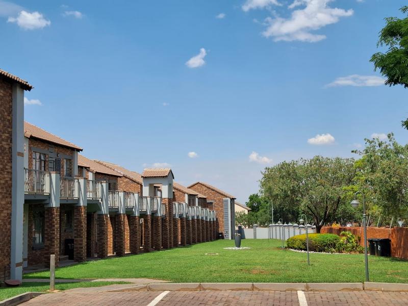 2 Bedroom Property for Sale in Mooikloof Ridge Gauteng