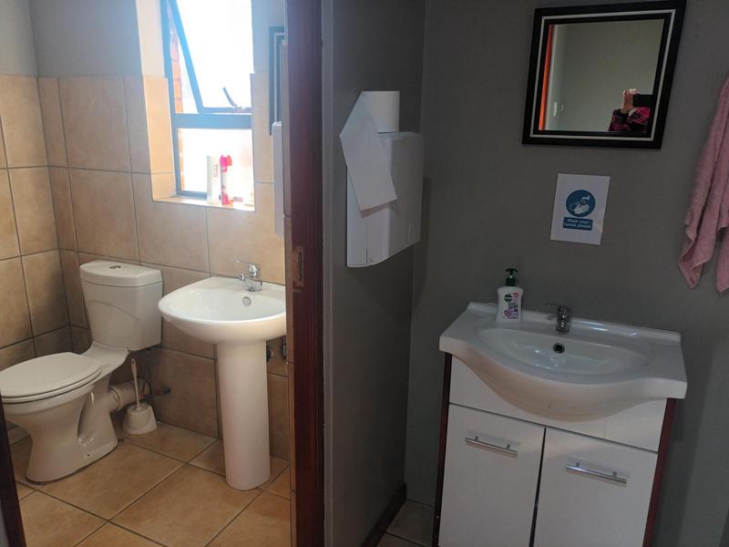 To Let Commercial Property for Rent in Route 21 Business Park Gauteng