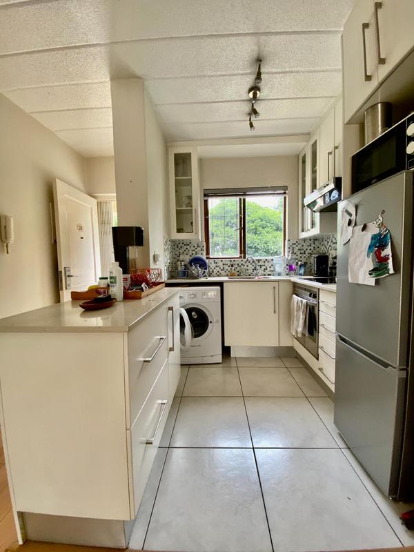 To Let 1 Bedroom Property for Rent in Melrose North Gauteng