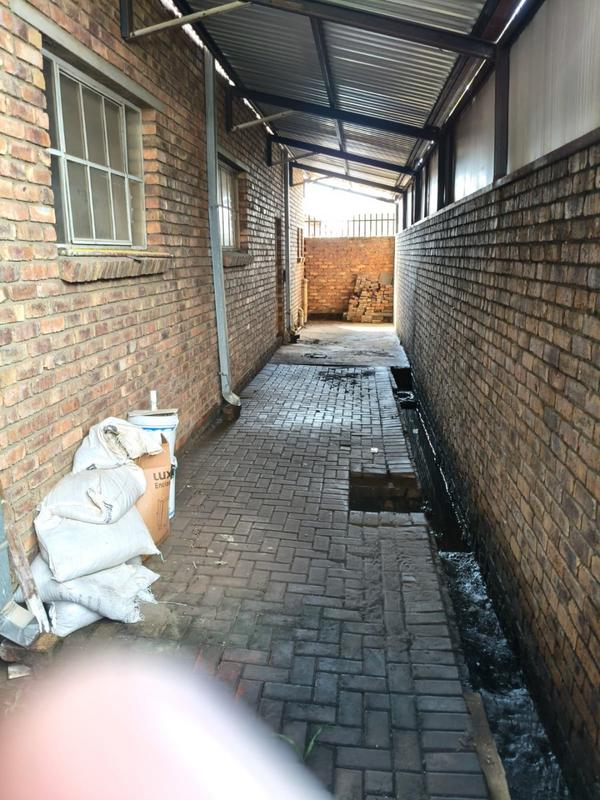 To Let Commercial Property for Rent in Hermanstad Gauteng