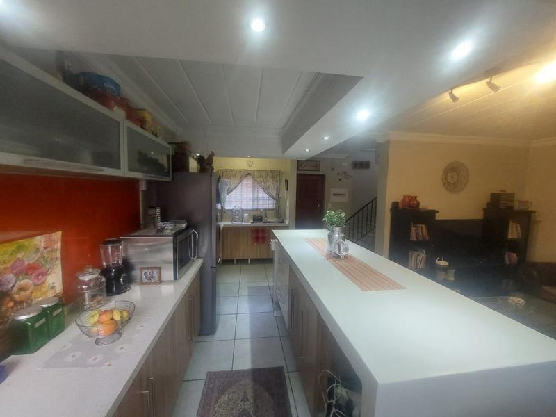2 Bedroom Property for Sale in Dorandia Gauteng
