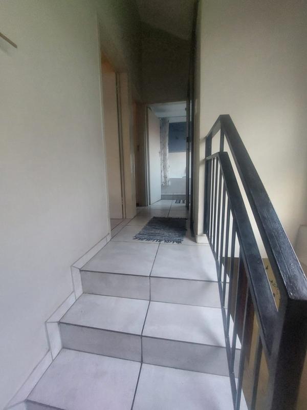 2 Bedroom Property for Sale in Dorandia Gauteng