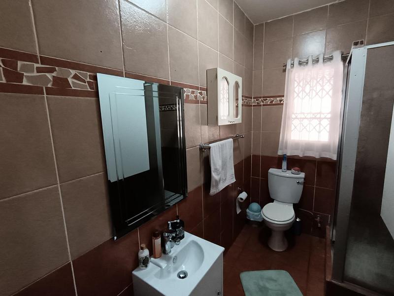 3 Bedroom Property for Sale in Sunnyrock Gauteng