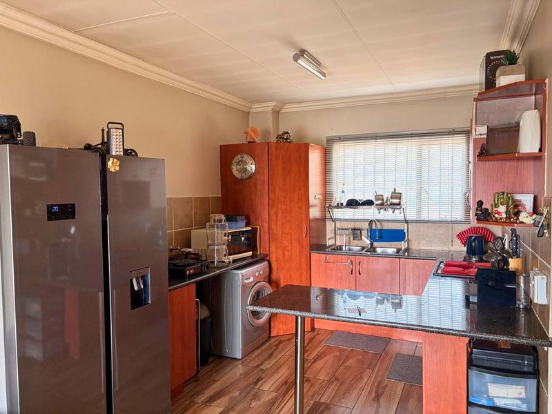 2 Bedroom Property for Sale in Rynfield Gauteng