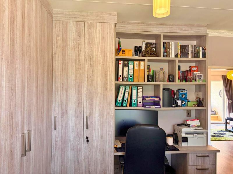 2 Bedroom Property for Sale in Rynfield Gauteng