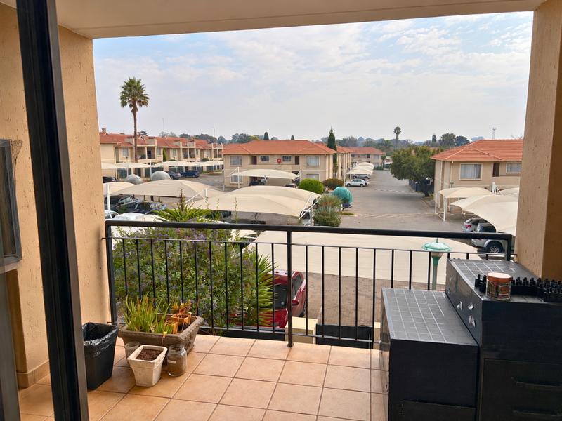 2 Bedroom Property for Sale in Rynfield Gauteng