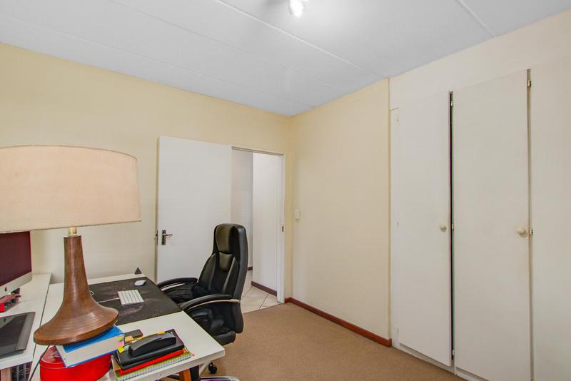 2 Bedroom Property for Sale in Paulshof Gauteng