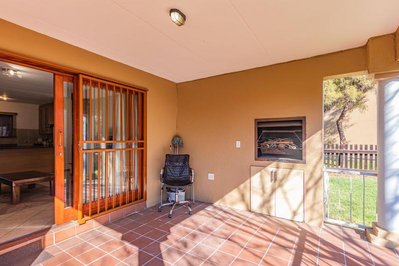 2 Bedroom Property for Sale in Paulshof Gauteng