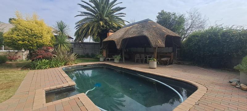 4 Bedroom Property for Sale in Cinderella Gauteng