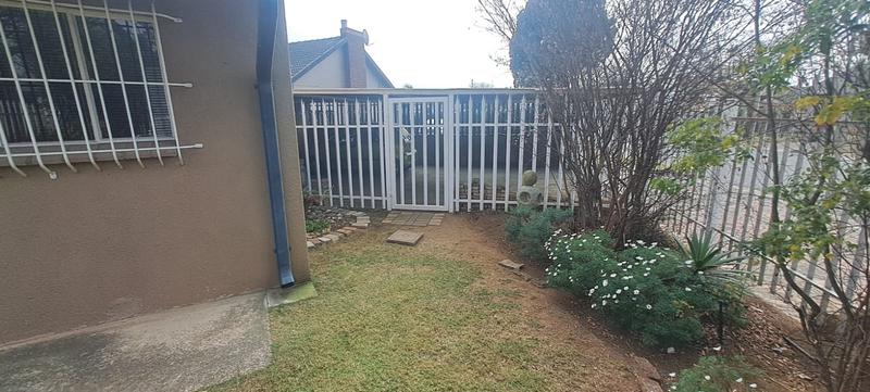4 Bedroom Property for Sale in Cinderella Gauteng