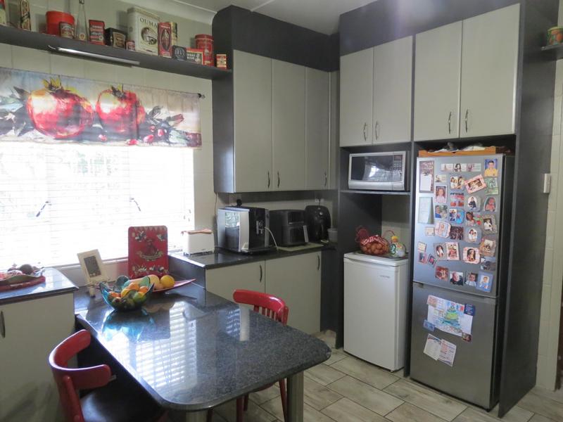4 Bedroom Property for Sale in Cinderella Gauteng