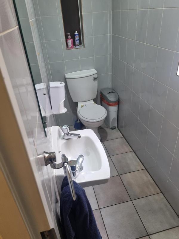 To Let Commercial Property for Rent in Bedford Gardens Gauteng
