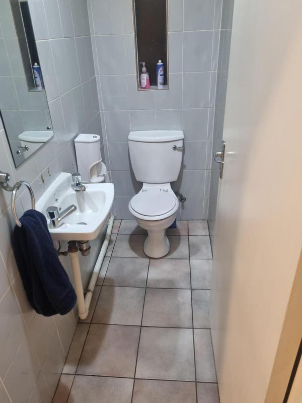 To Let Commercial Property for Rent in Bedford Gardens Gauteng