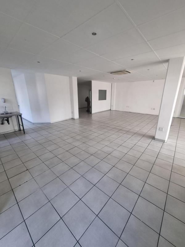 To Let Commercial Property for Rent in Bedfordview Gauteng