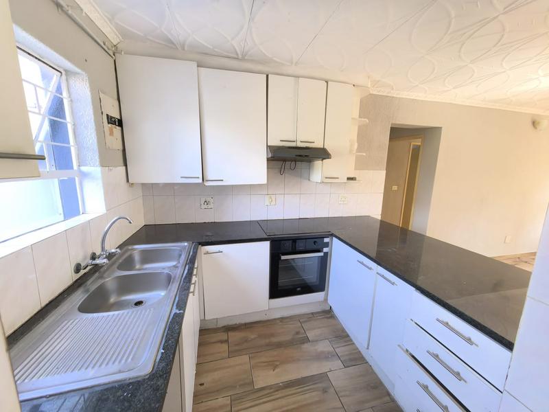 To Let 2 Bedroom Property for Rent in Morning Hill Gauteng