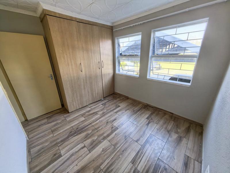 To Let 2 Bedroom Property for Rent in Morning Hill Gauteng