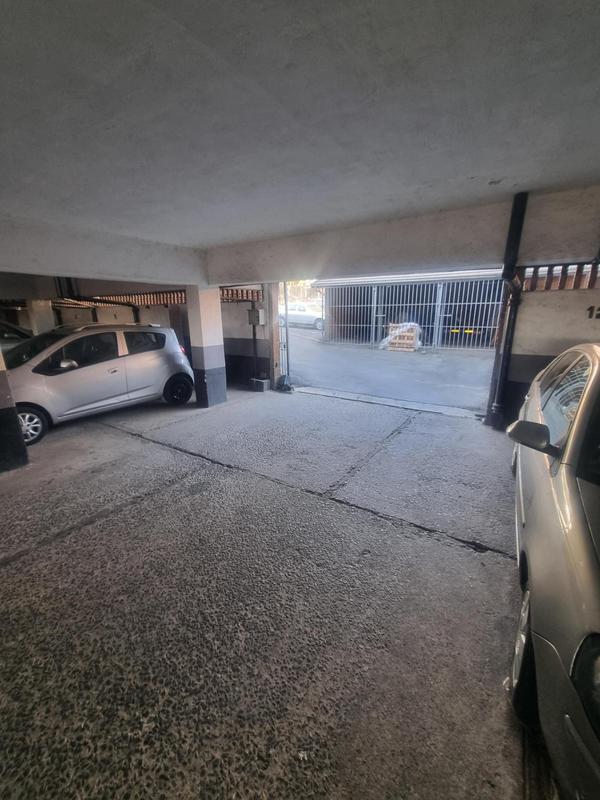 2 Bedroom Property for Sale in Kew Gauteng
