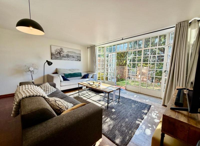 2 Bedroom Property for Sale in Waterkloof Glen Gauteng