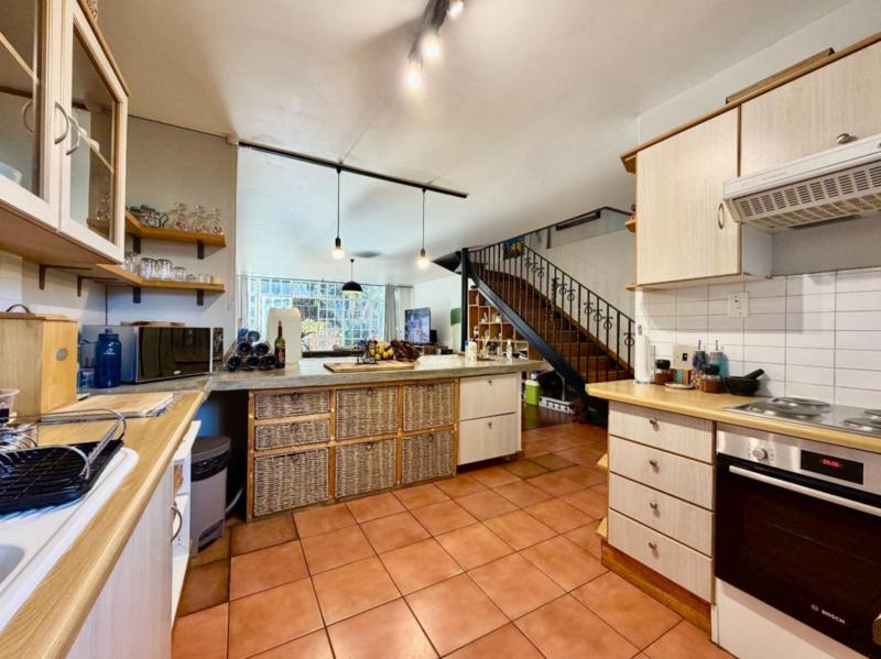 2 Bedroom Property for Sale in Waterkloof Glen Gauteng