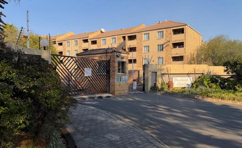 To Let 2 Bedroom Property for Rent in Wilro Park Gauteng