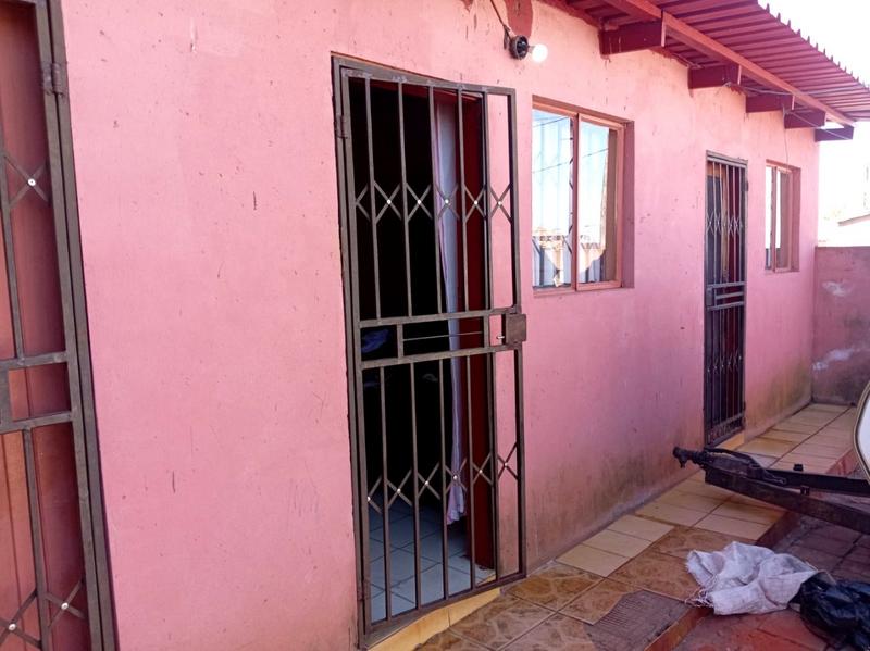 0 Bedroom Property for Sale in Mohlakeng Gauteng