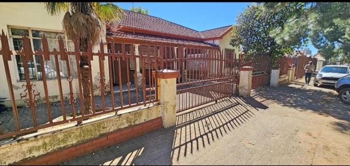 6 Bedroom Property for Sale in Benoni Central Gauteng