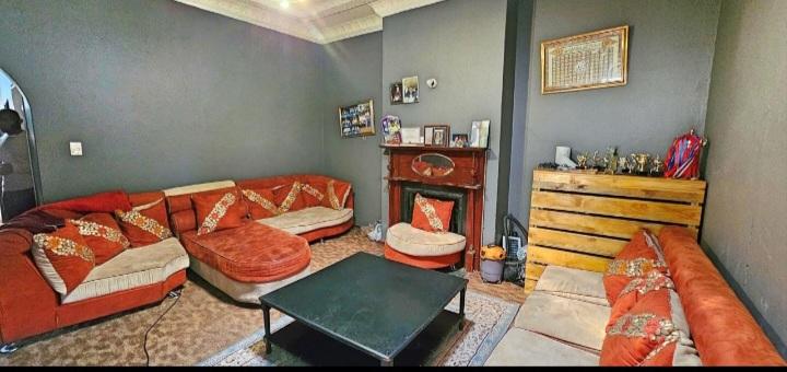 6 Bedroom Property for Sale in Benoni Central Gauteng