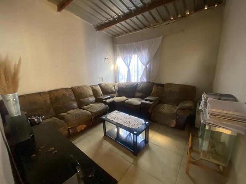 2 Bedroom Property for Sale in Palm Ridge Ext 2 Gauteng