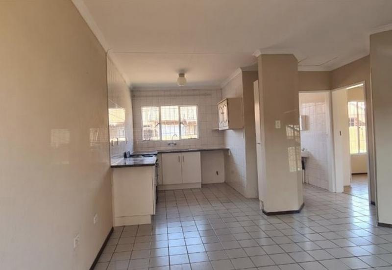 2 Bedroom Property for Sale in Terenure Gauteng