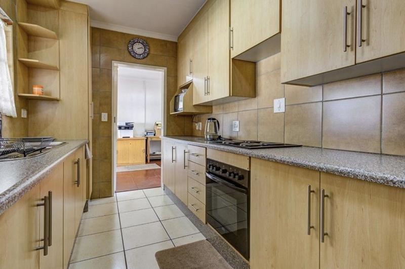 3 Bedroom Property for Sale in Van Riebeeck Park Gauteng