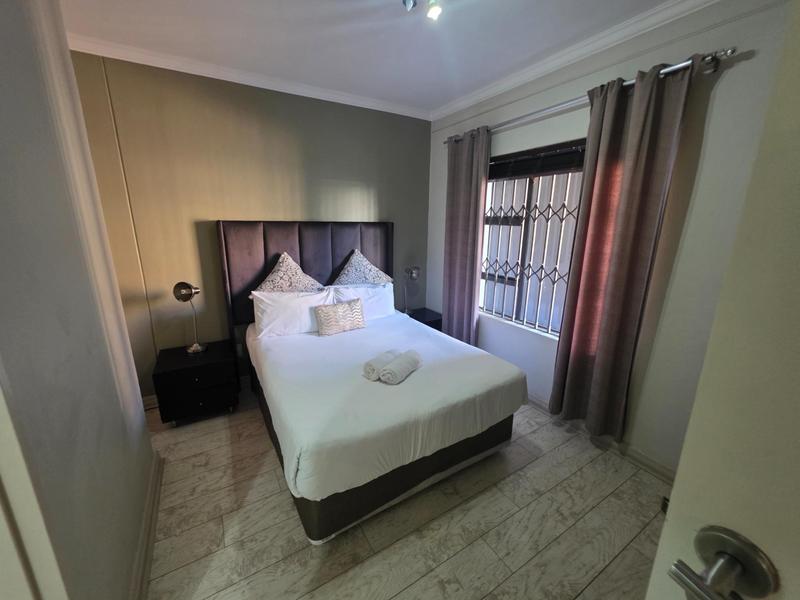 To Let 2 Bedroom Property for Rent in Sandton Central Gauteng