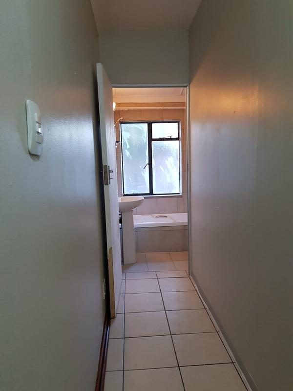 To Let 1 Bedroom Property for Rent in Bordeaux Gauteng